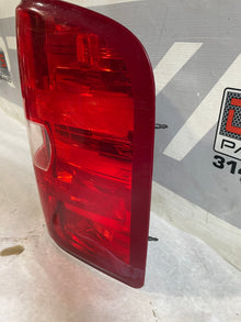 2011 Chevy Silverado 1500 2WD RH Passenger Tail Light Taillight Lamp OEM