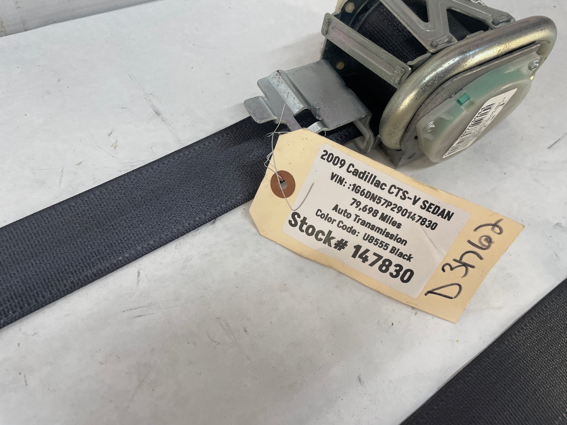 2009 Cadillac CTS-V Sedan RH Passenger Front Seatbelt Seat Belt Retractor OEM - Day's Parts Yard