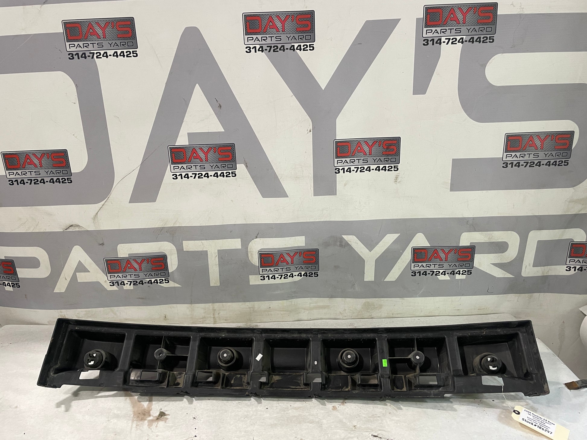 2009 Pontiac G8 Base Rear Bumper Impact Absorber OEM - Day's Parts Yard