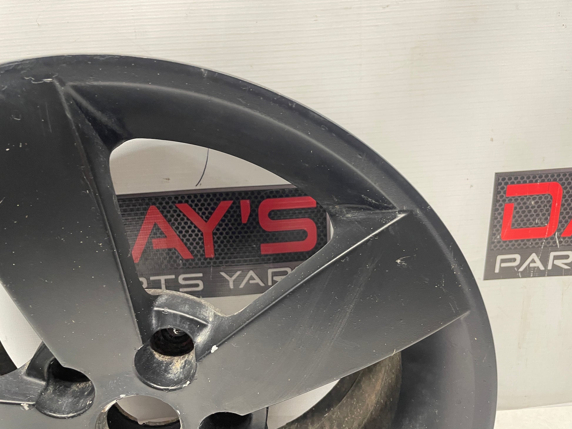 2006 Pontiac GTO Wheel 18X8 OEM - Day's Parts Yard