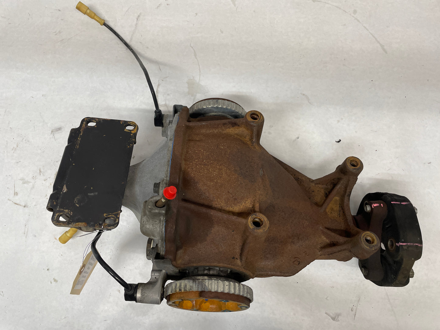 2006 Pontiac GTO Rear End Rearend Carrier Axle Differential 3.46 LSD OEM - Day's Parts Yard