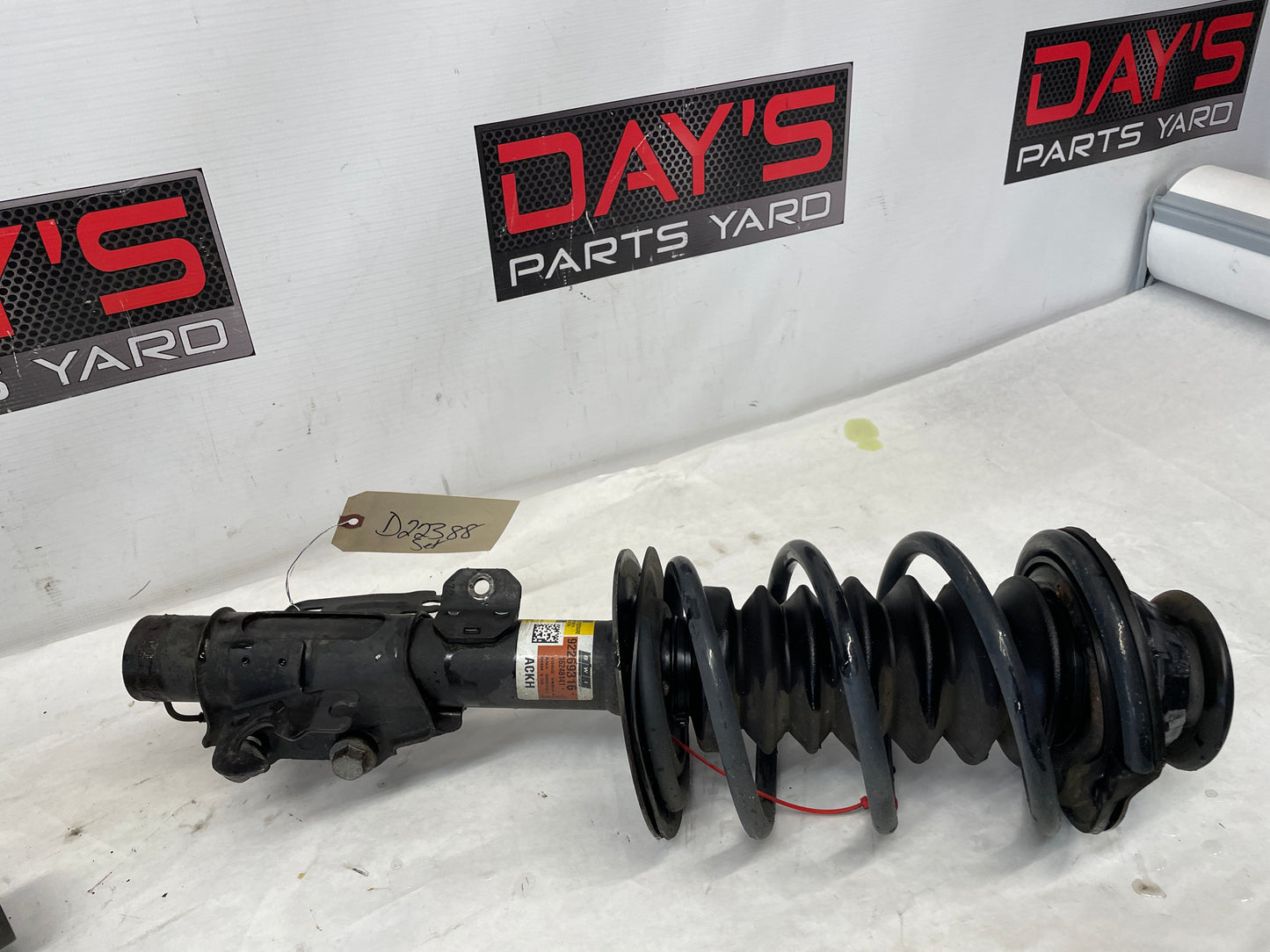 2017 Chevy SS Sedan RH & LH Front Magnetic Ride Struts Assemblies OEM