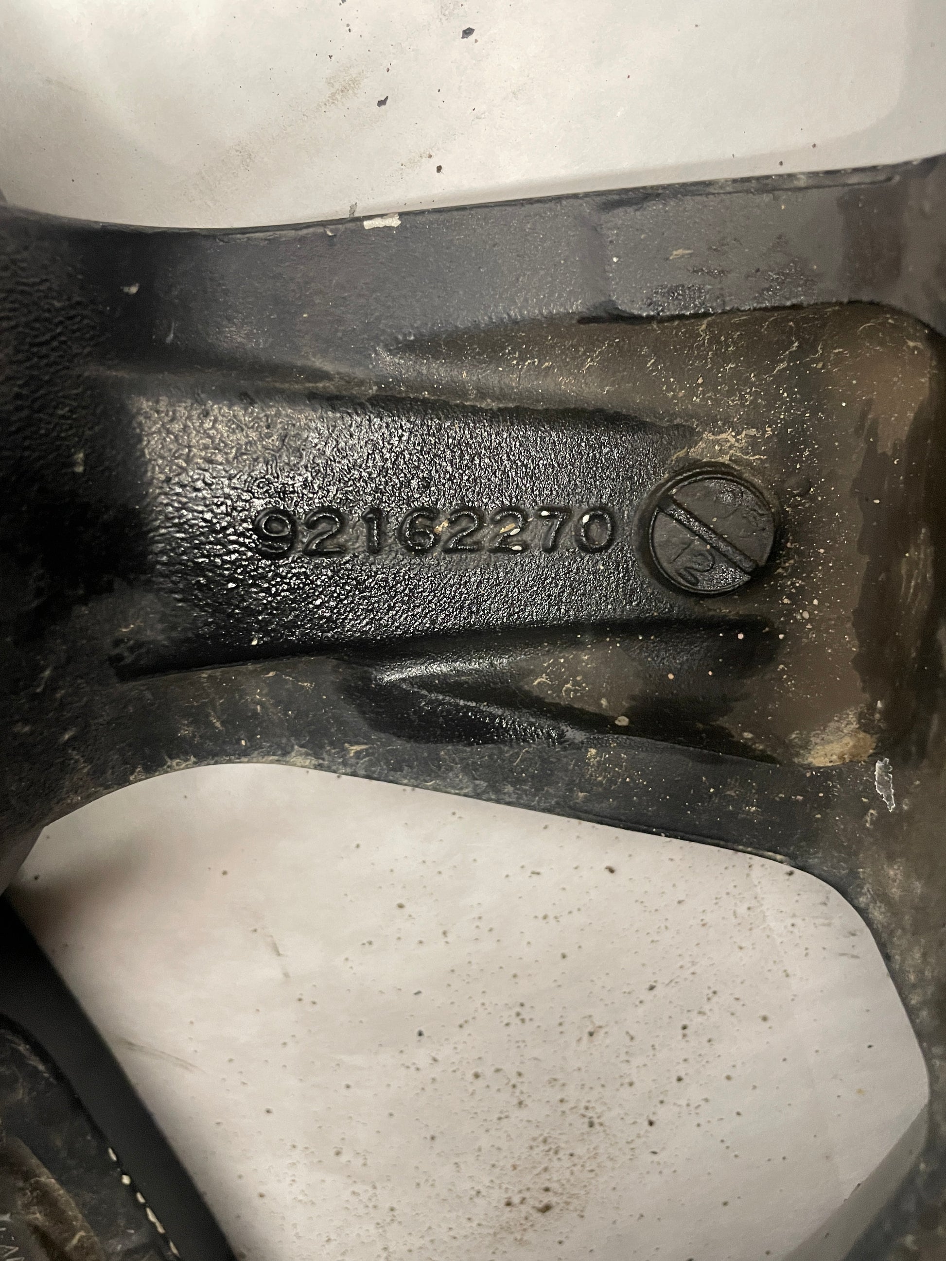 2006 Pontiac GTO Wheel 18X8 OEM - Day's Parts Yard