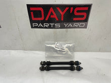 2016 Chevy SS Sedan RH & LH Rear Suspension Sway Bar End Links OEM - Day's Parts Yard