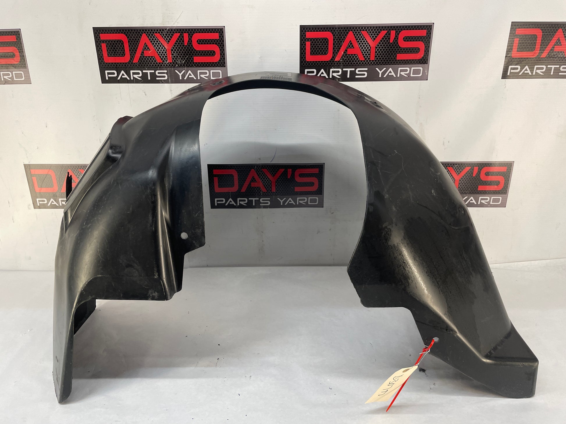 2013 Chevy Camaro SS RH Passenger Front Fender Wheel House Well Liner OEM - Day's Parts Yard