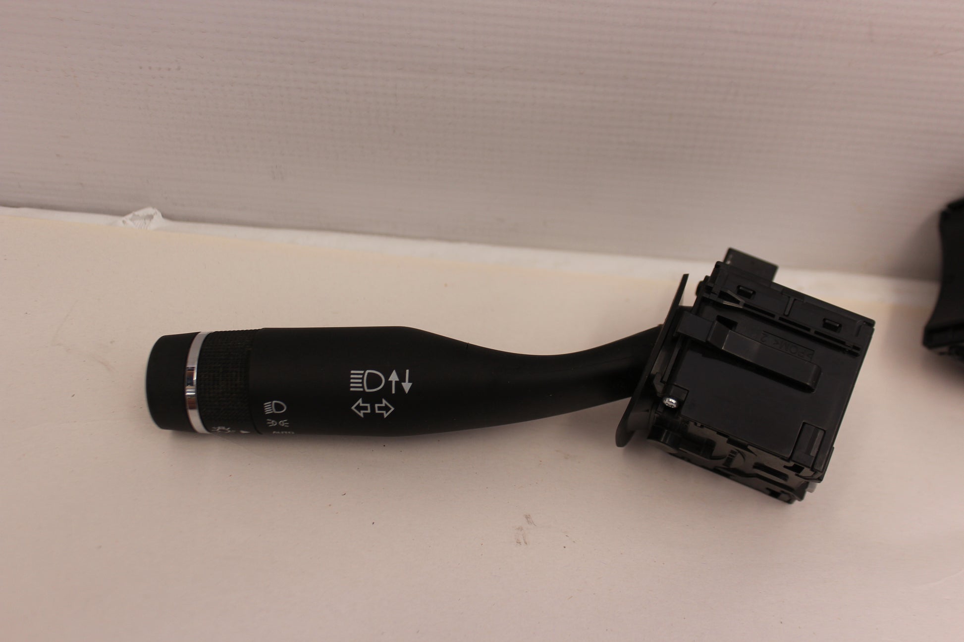 2016 Cadillac CTS-V Windshield Wiper and Turn Signal Control Switches OEM - Day's Parts Yard