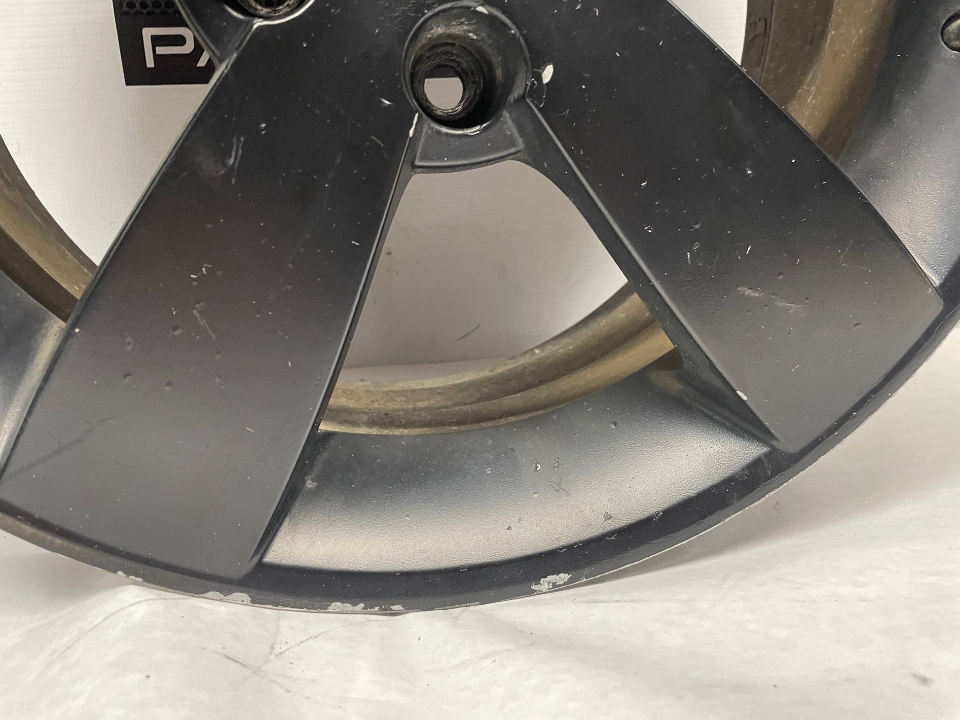 2006 Pontiac GTO Wheel 18X8 OEM - Day's Parts Yard