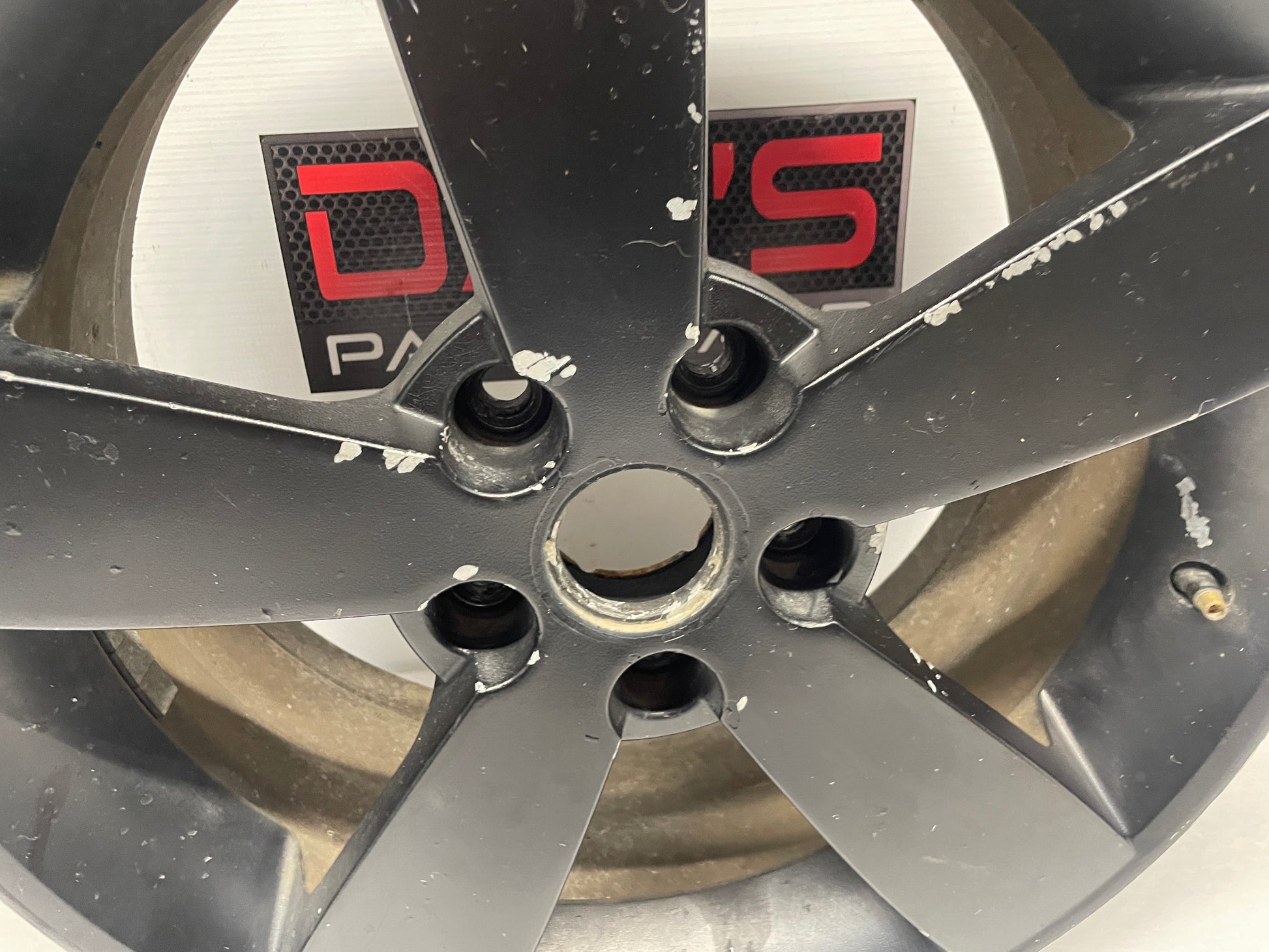 2006 Pontiac GTO Wheel 18X8 OEM - Day's Parts Yard
