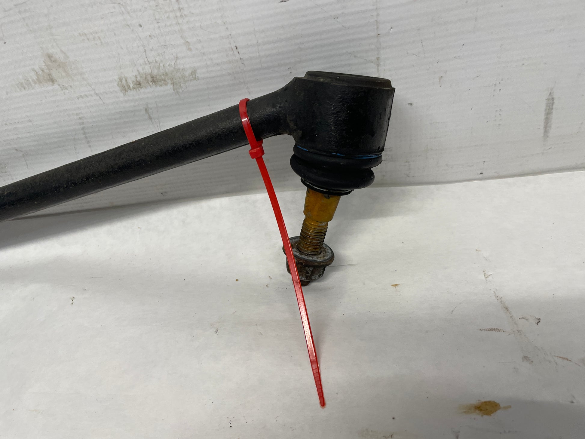 2008 Pontiac G8 GT RH Passenger Front Suspension Lower Rearward Control Arm OEM - Day's Parts Yard