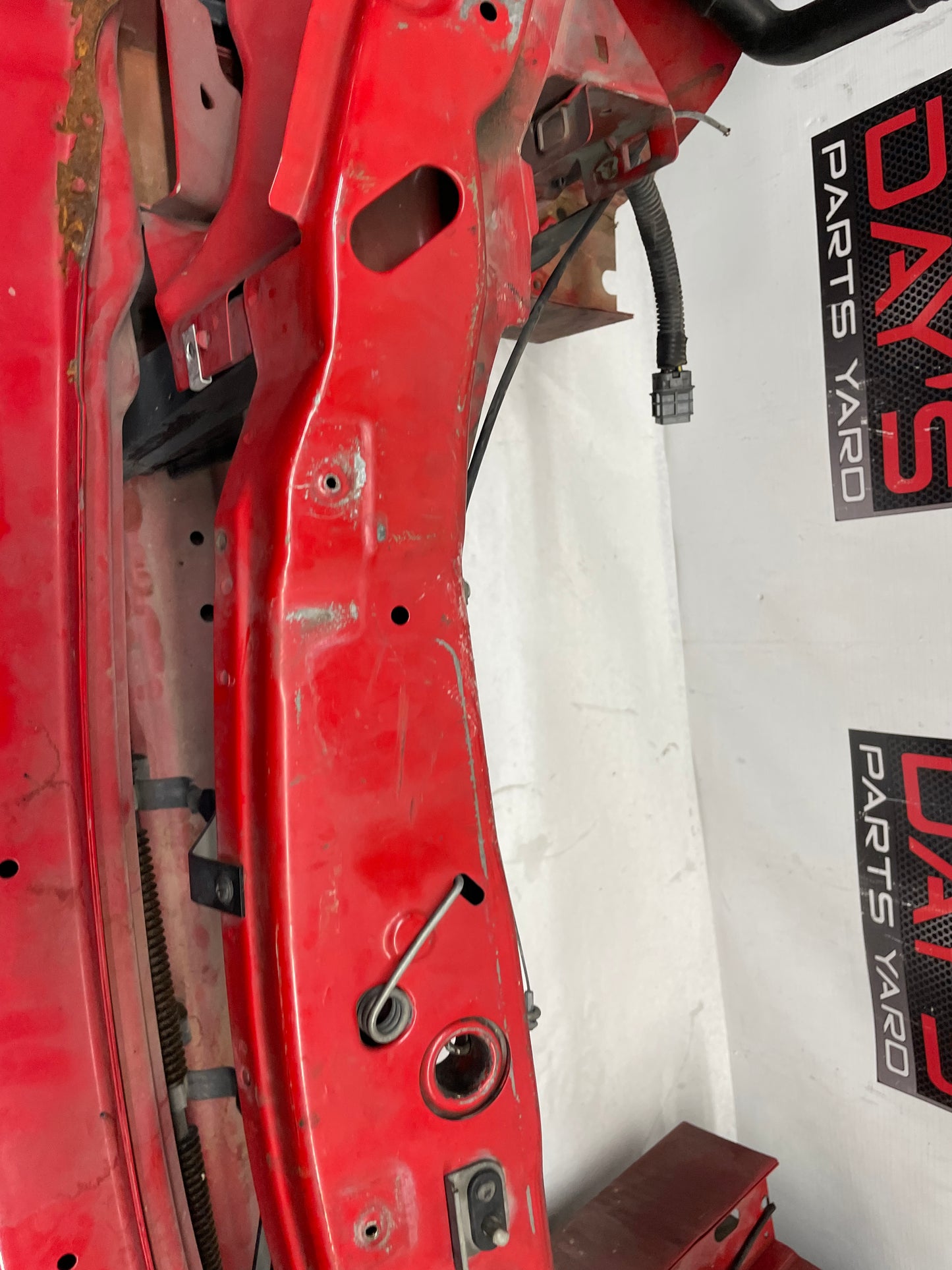 2006 Pontiac GTO Radiator Core Support Front End Bracket OEM - Day's Parts Yard