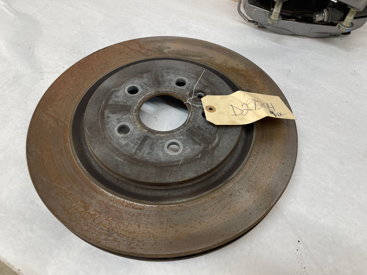 2018 Chevy Camaro ZL1 Rear Brembo Brake Calipers w/ Rotors OEM