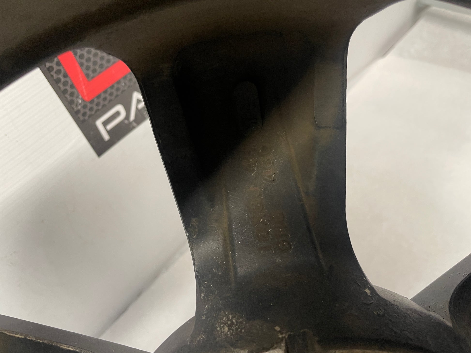 2006 Pontiac GTO Wheel 18X8 OEM - Day's Parts Yard