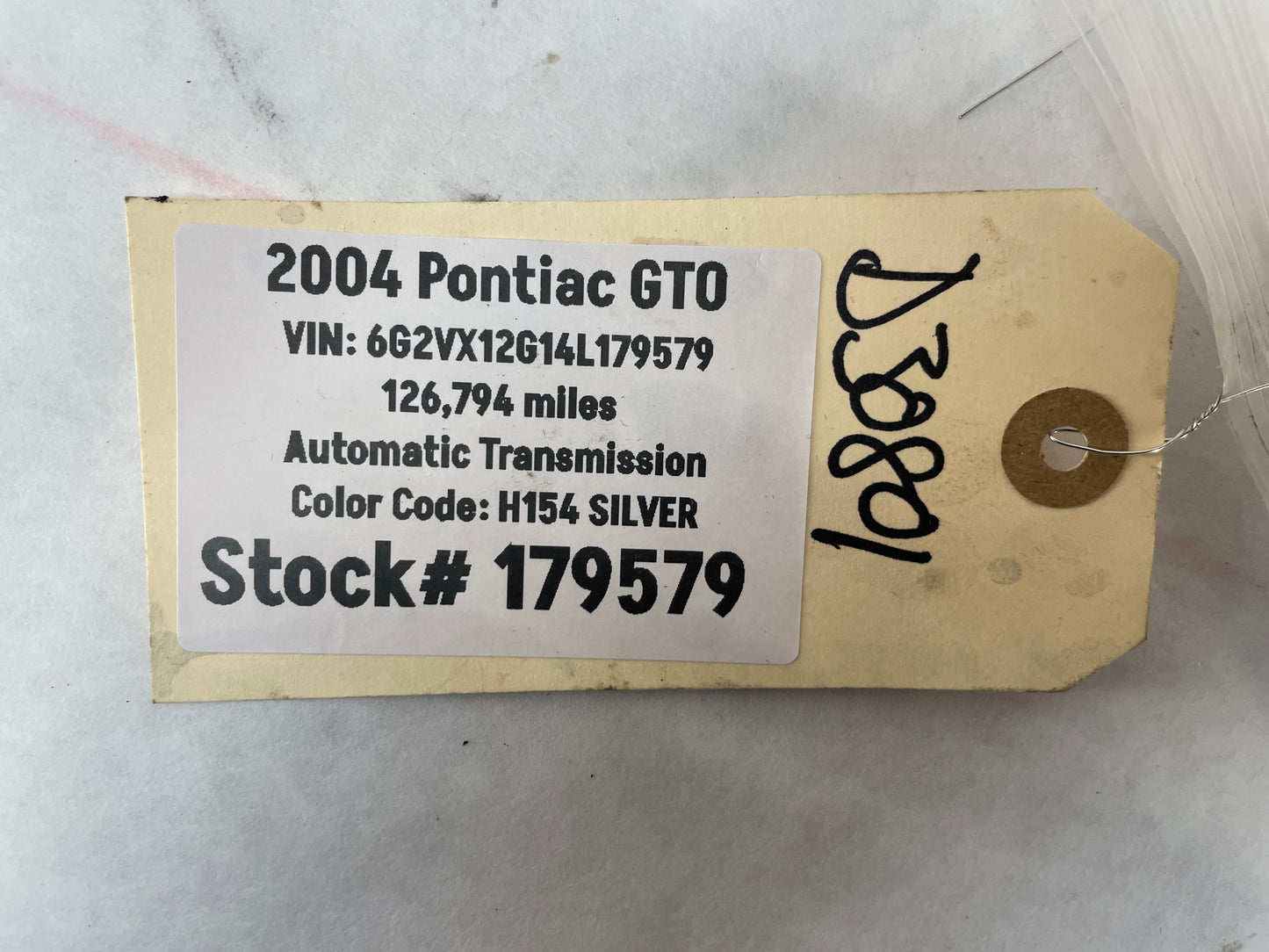 2004 Pontiac GTO Radiator Rubber Bushings Clips Isolators Set OEM