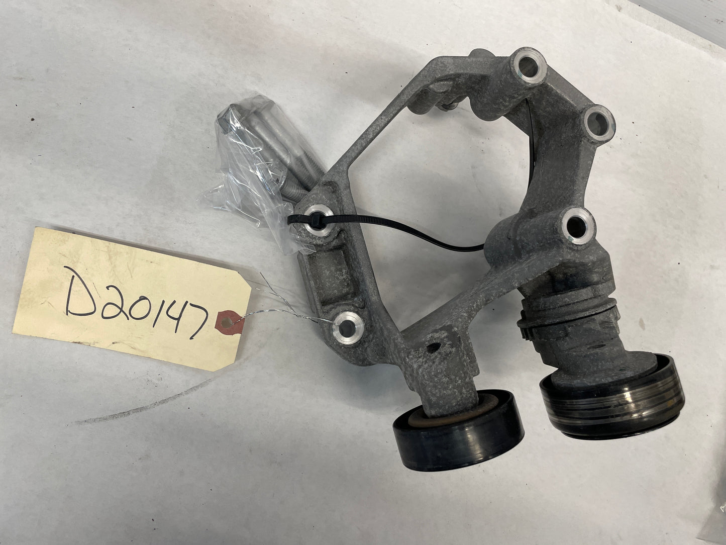 LS1 LS2 LS3 5.7 6.0 6.2 Engine Motor Belt Drive Accessories w/ Hardware OEM