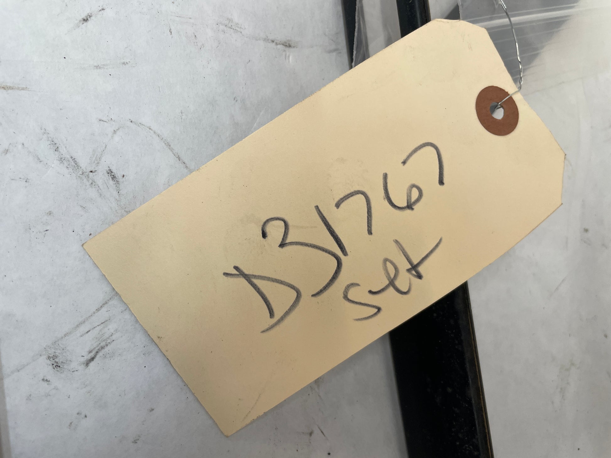 2009 Pontiac G8 GT RH & LH Roof Panel Joint Finish Molding Trim OEM - Day's Parts Yard