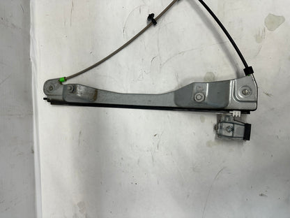 2014 Chevy Caprice PPV RH Passenger Front Window Regulator w/ Motor OEM - Day's Parts Yard