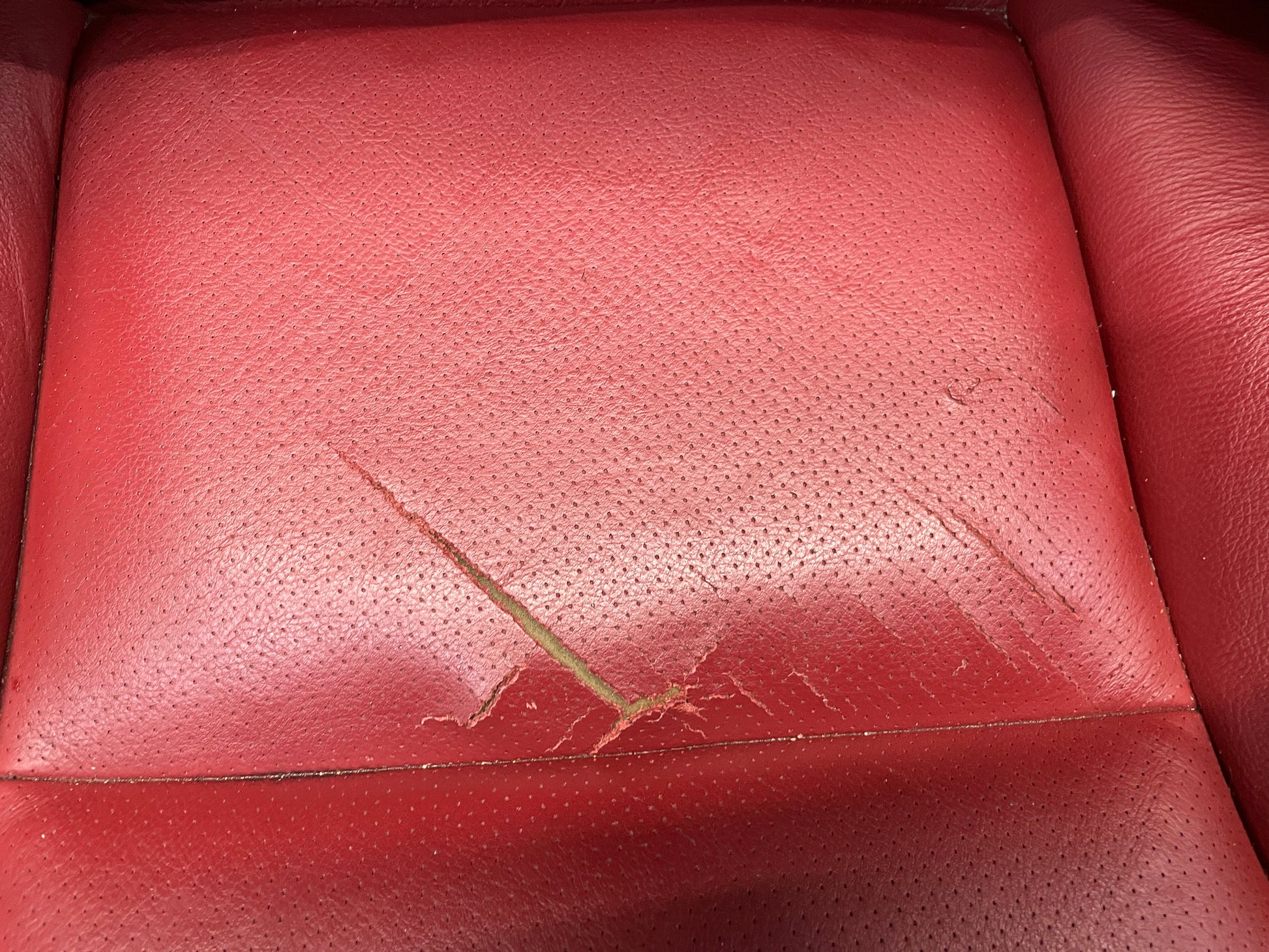 2004 Pontiac GTO Seats Front and Rear Red Leather OEM - Day's Parts Yard