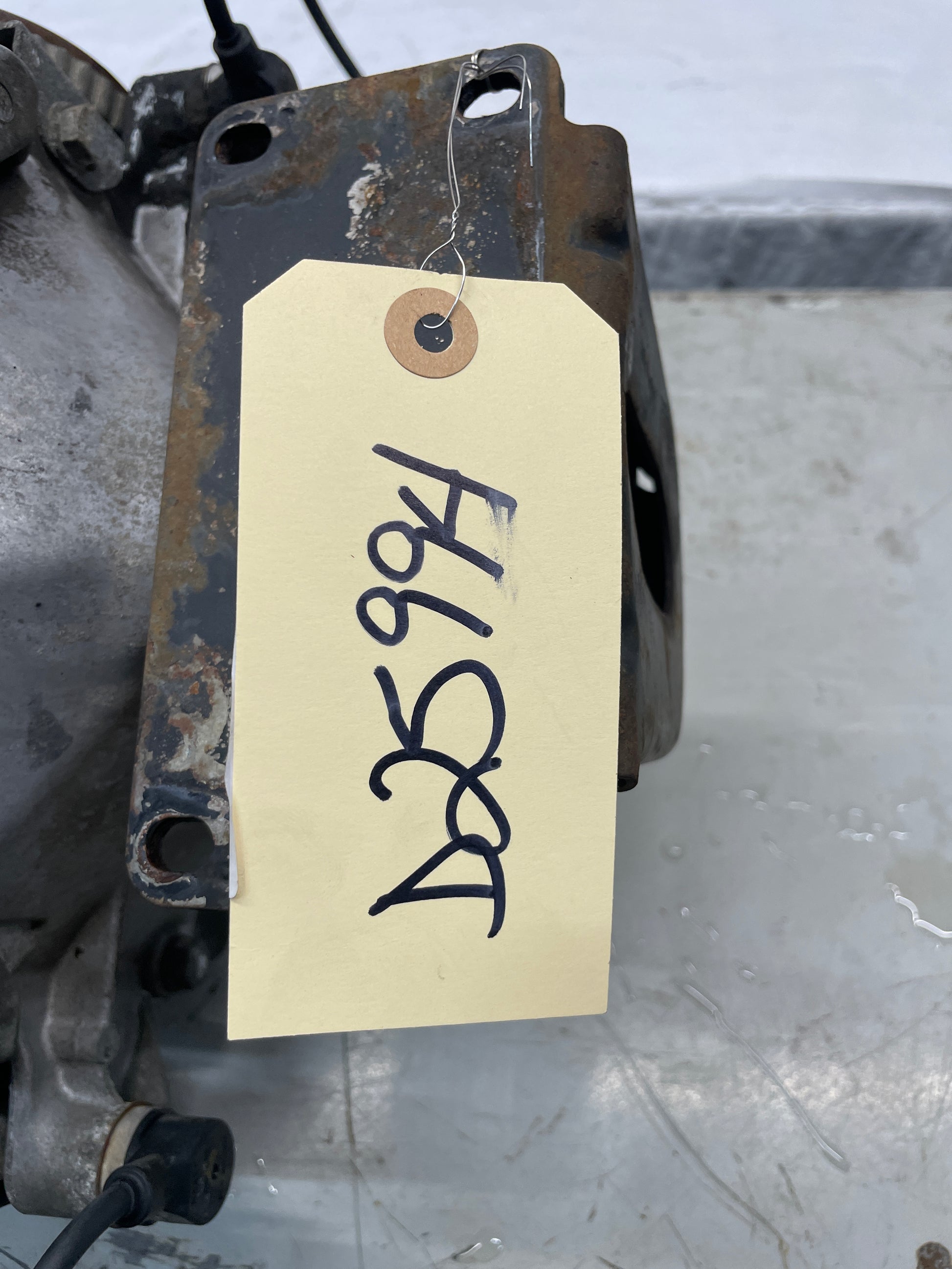 2006 Pontiac GTO Rear End Rearend Carrier Axle Differential 3.46 LSD OEM - Day's Parts Yard