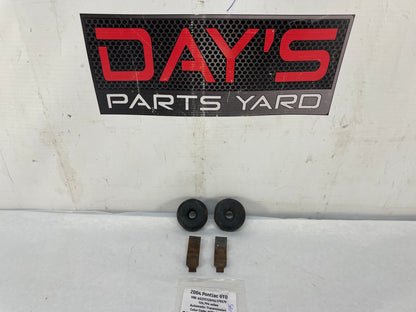 2004 Pontiac GTO Radiator Rubber Bushings Clips Isolators OEM