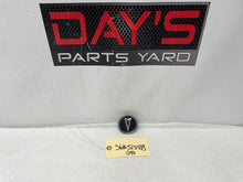 2006 Pontiac GTO Wheel Center Cap OEM - Day's Parts Yard