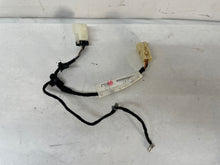 2009 Pontiac G8 GT Center Console Wire Wiring Harness Pig Tails Pigtails OEM - Day's Parts Yard