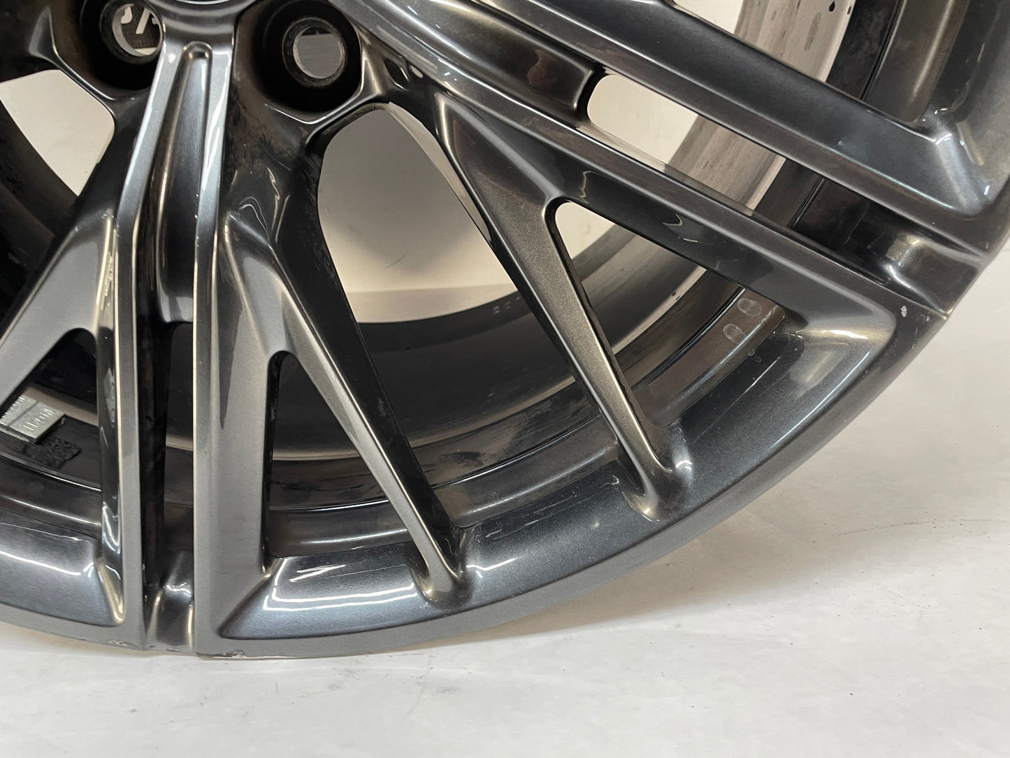 2018 Chevy Camaro ZL1 Factory OEM Rear Wheel 20X11