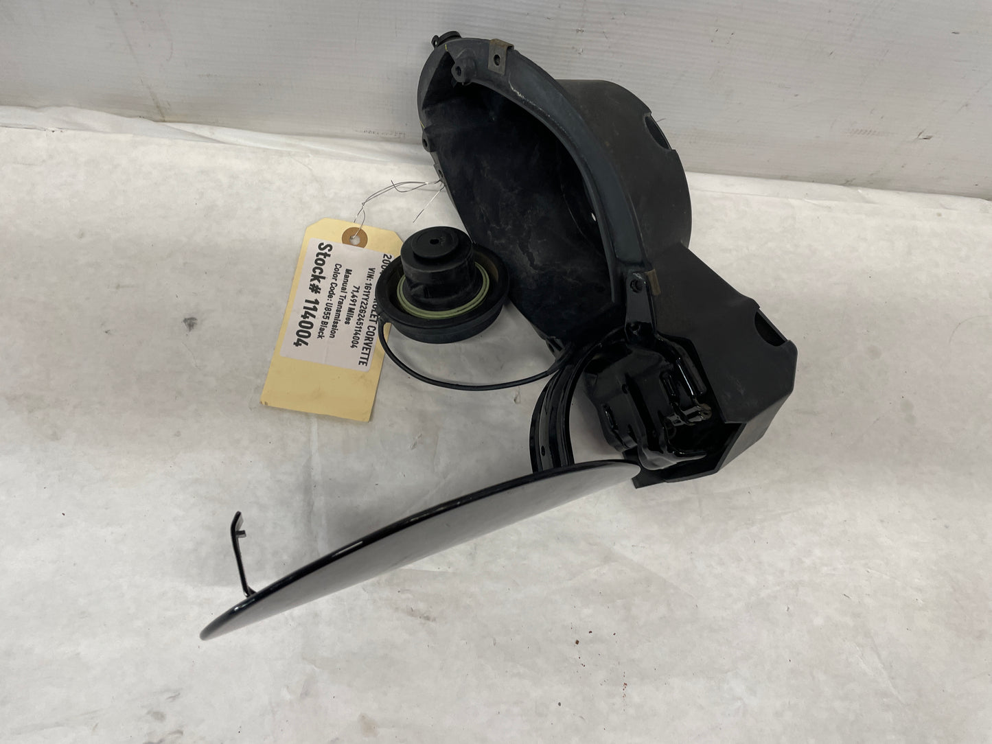 2004 Chevy C5 Corvette Complete Fuel Gas Door Lid Assembly OEM - Day's Parts Yard