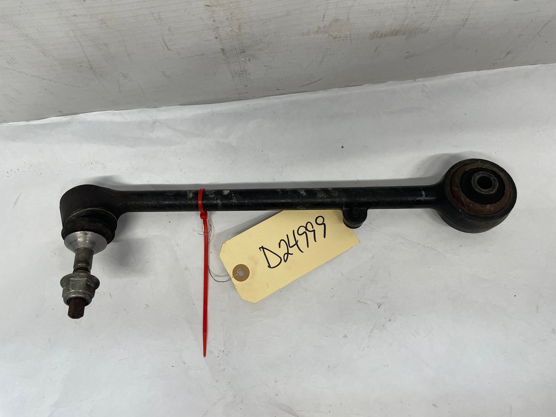2016 Chevy SS Sedan RH Passenger Front Suspension Rear Lower Control Arm Link OEM - Day's Parts Yard