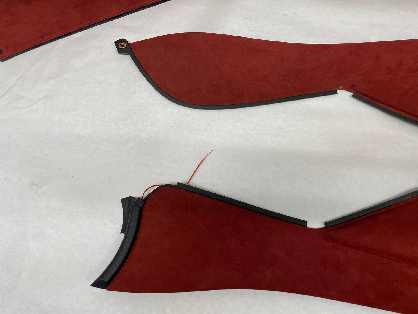 2004 Pontiac GTO Red Interior Trim Glove Box Knee Bolster Console Suedes OEM - Day's Parts Yard