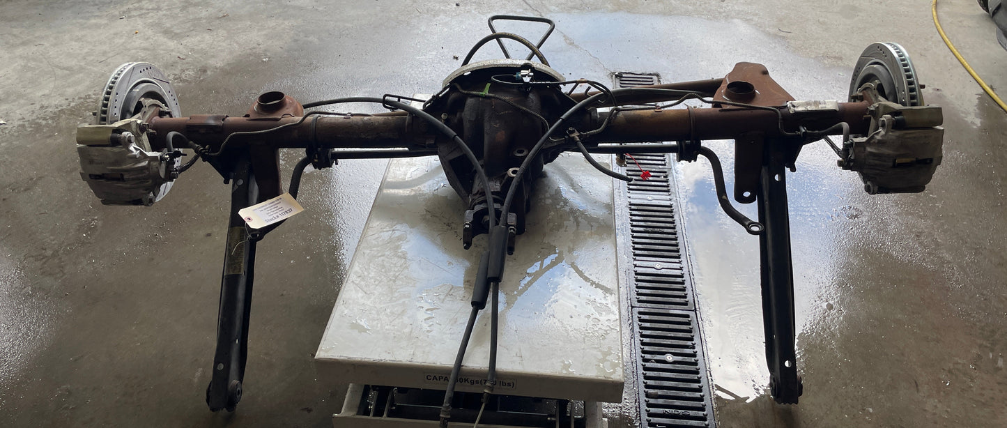 1999 Chevy Camaro Z28 SS Rear End Rearend Carrier Axle Differential 3.23 LSD OEM