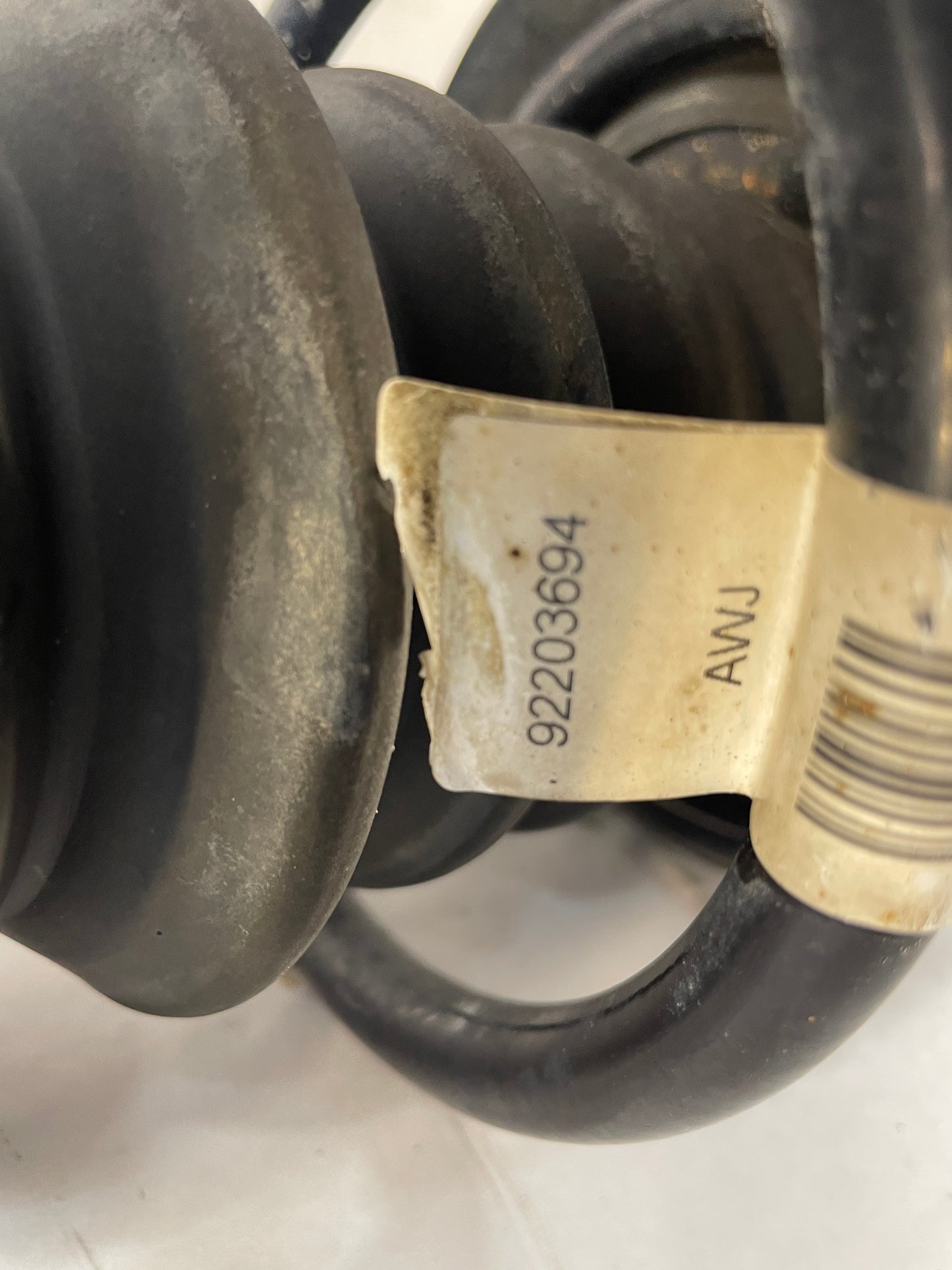 2009 Pontiac G8 GT LH Driver Front Suspension Strut Assembly OEM