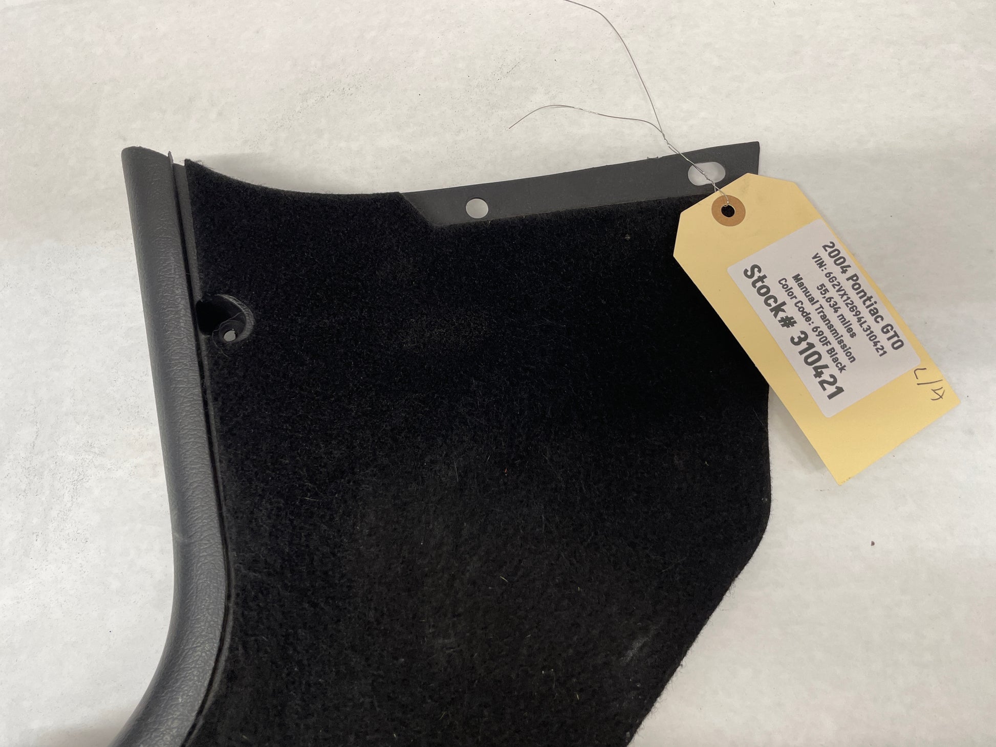 2004 Pontiac GTO RH & LH Interior Kick Panel Trim Molding OEM - Day's Parts Yard