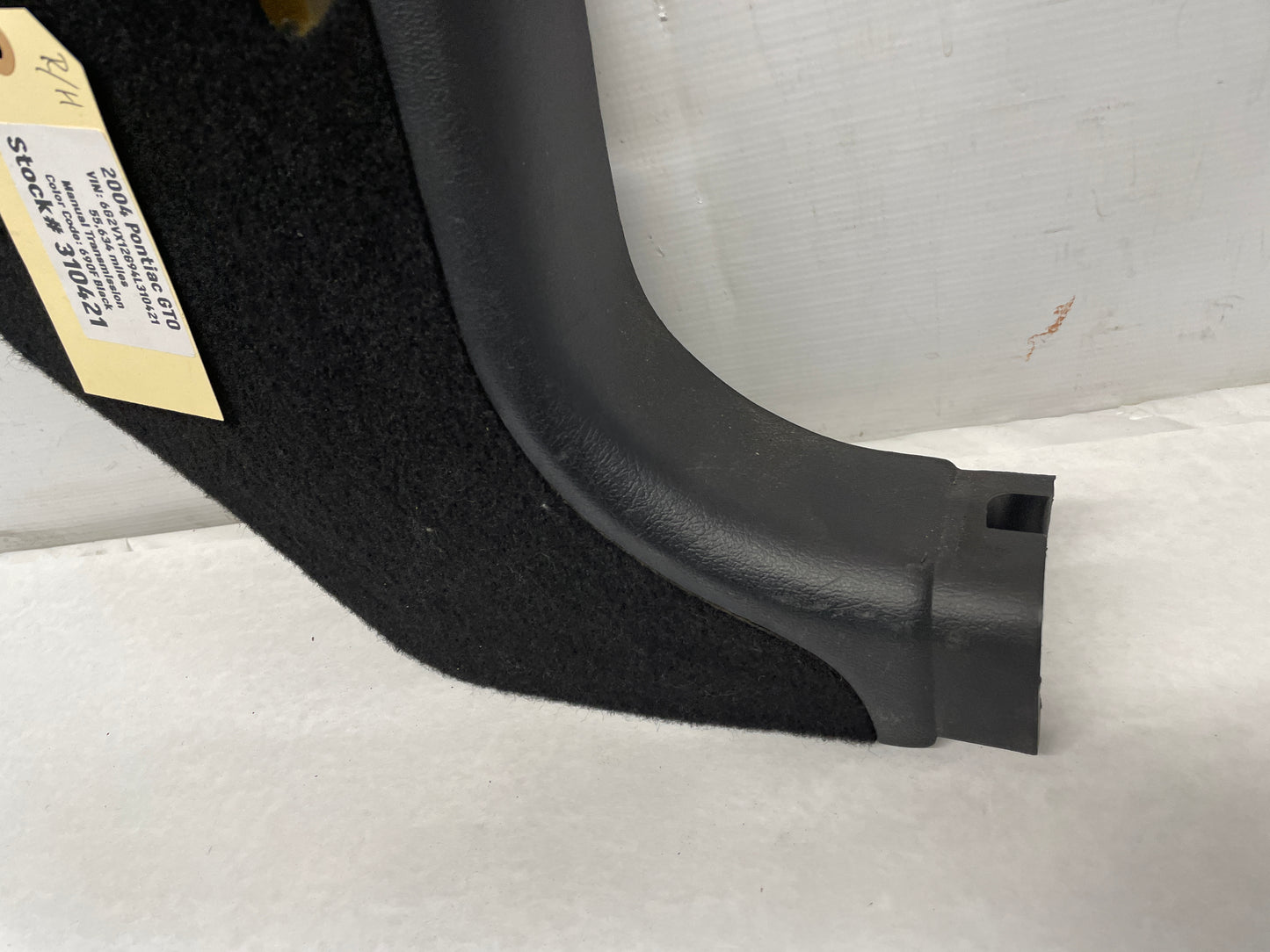 2004 Pontiac GTO RH & LH Interior Kick Panel Trim Molding OEM - Day's Parts Yard