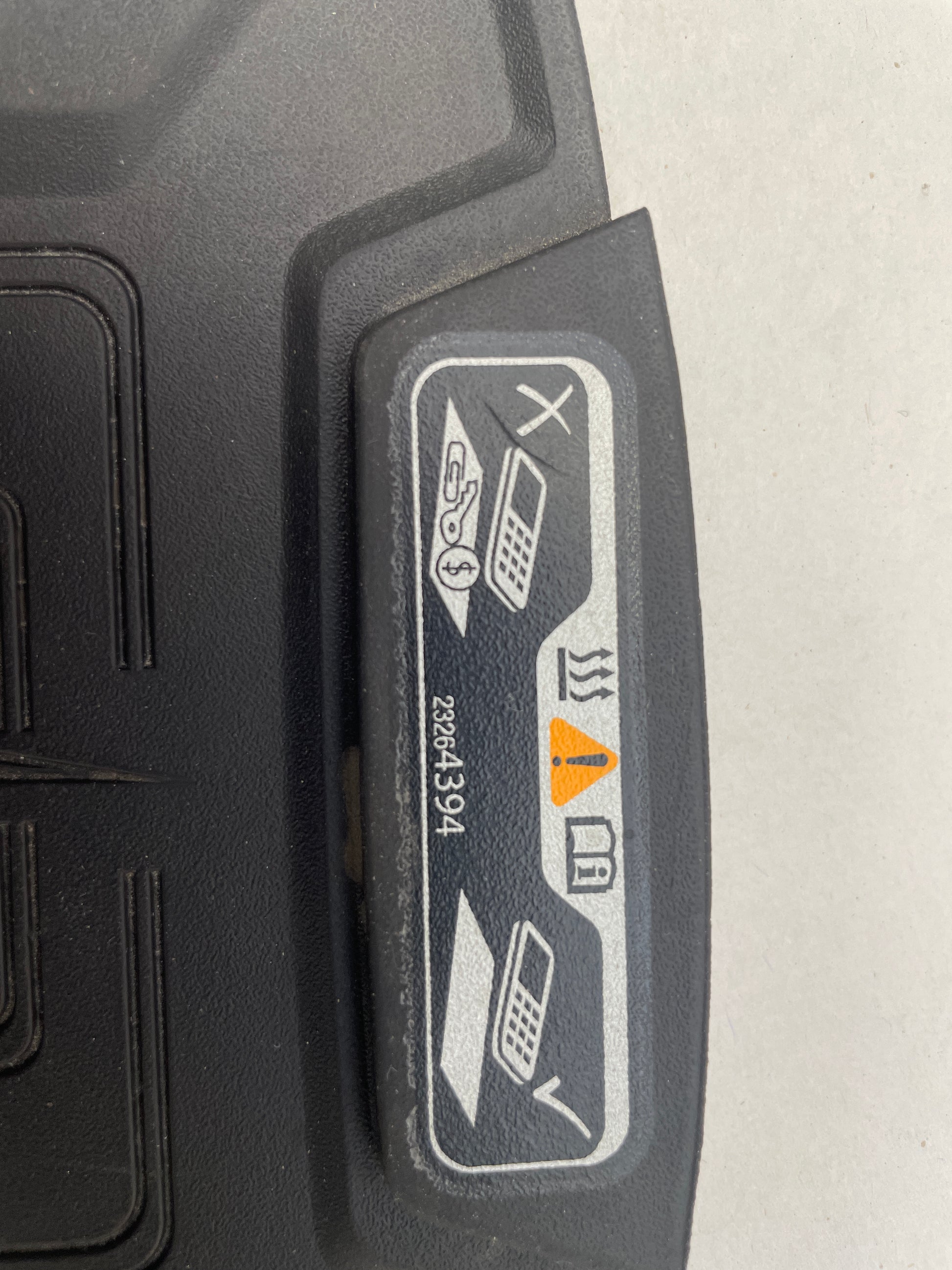 2016 Chevy Camaro SS Center Console Rear Wireless Charging Pad OEM - Day's Parts Yard