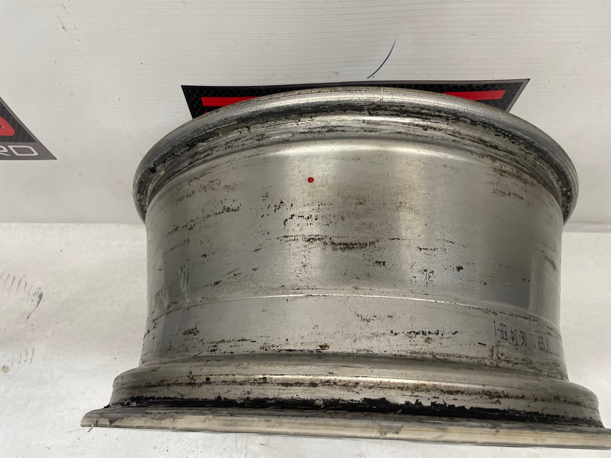 2006 Pontiac GTO  Factory OEM Wheel 17X8 - Day's Parts Yard