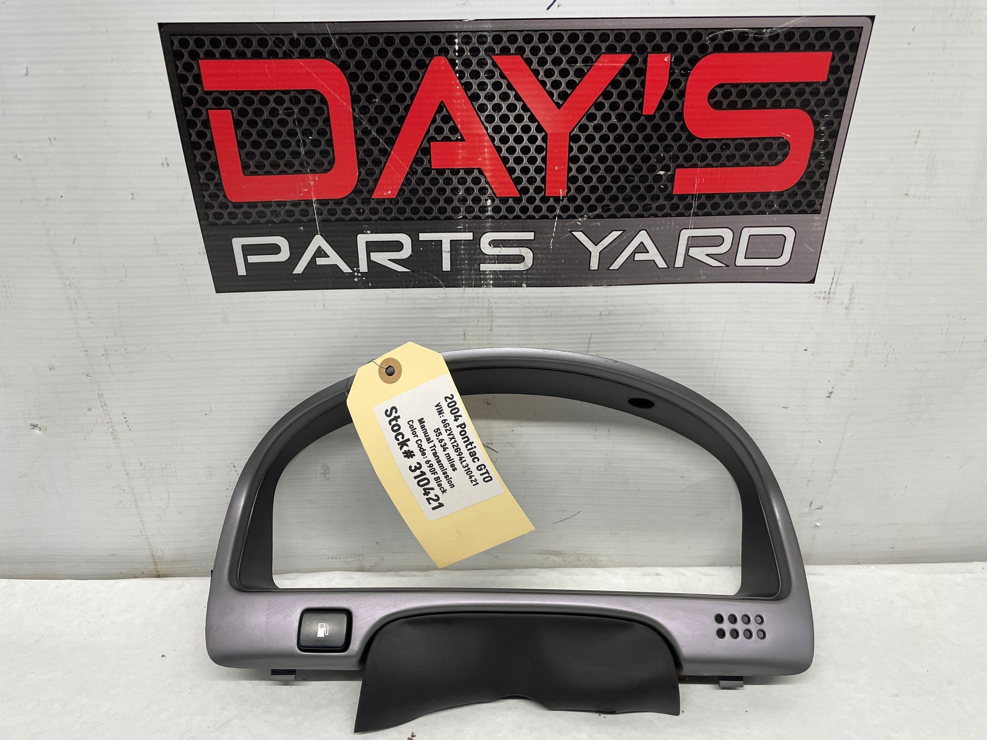 2004 Pontiac GTO Speedometer Gauge Cluster Bezel Trim Panel OEM - Day's Parts Yard