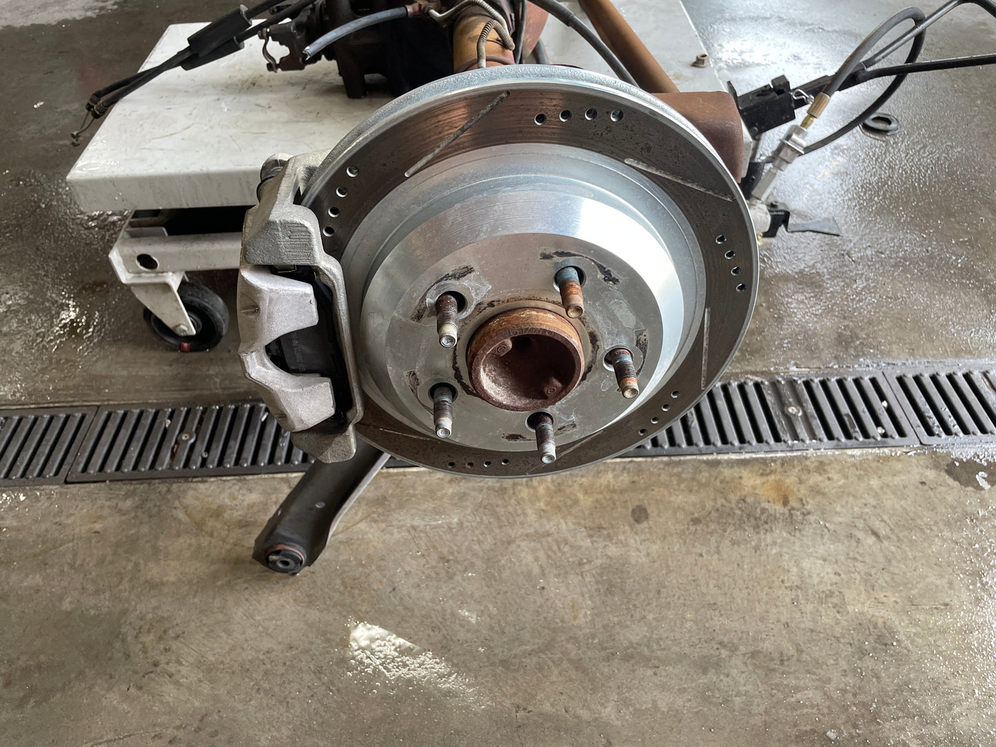 1999 Chevy Camaro Z28 SS Rear End Rearend Carrier Axle Differential 3.23 LSD OEM