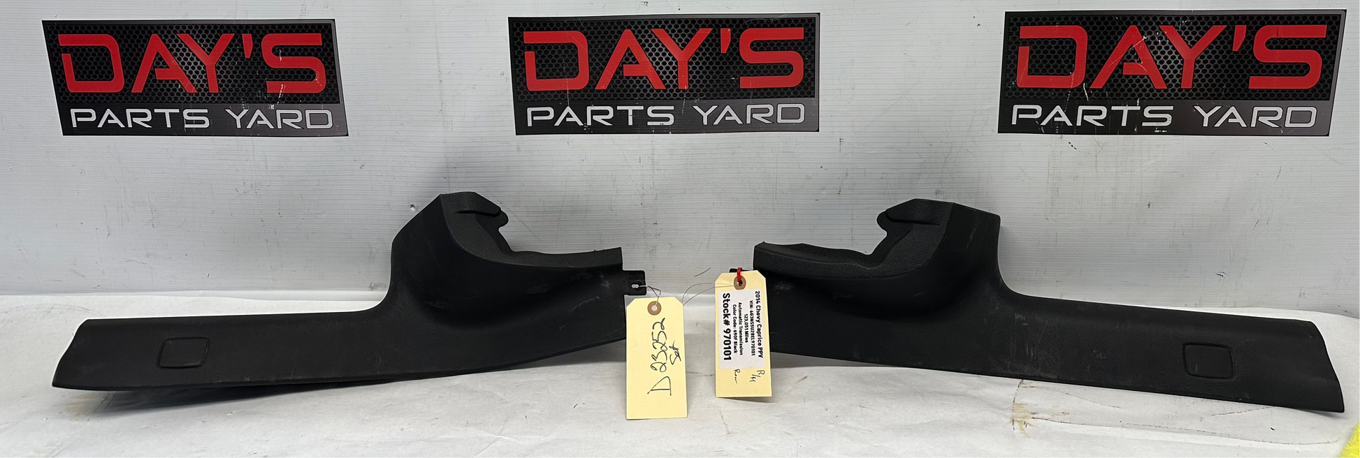 2014 Chevy Caprice PPV RH & LH Rear Interior Carpet Retainer Sill Trim OEM - Day's Parts Yard
