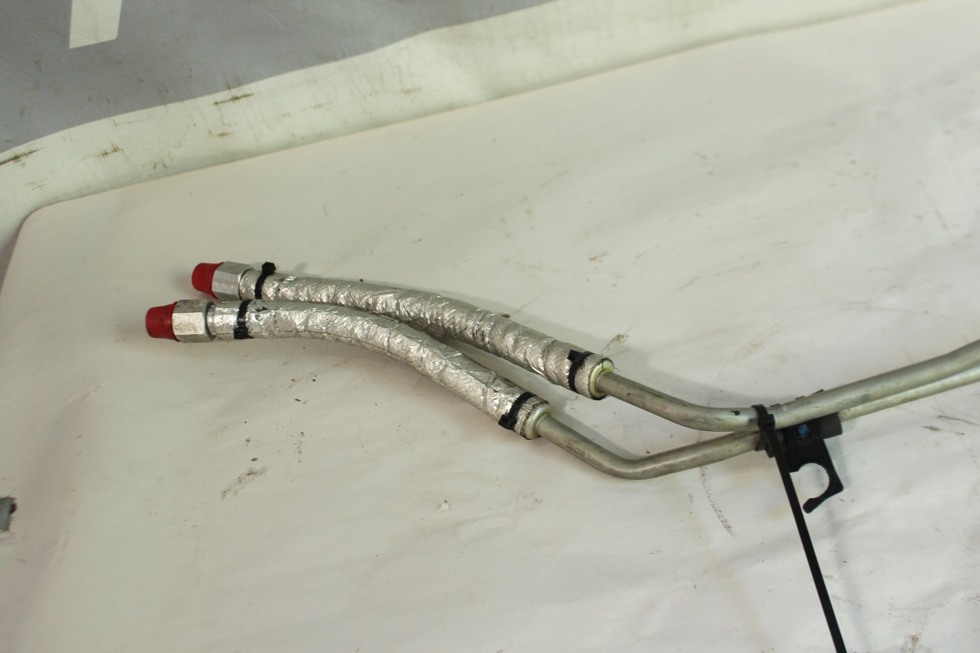 2018 Cadillac CTS-V Differential Cooler Lines OEM - Day's Parts Yard