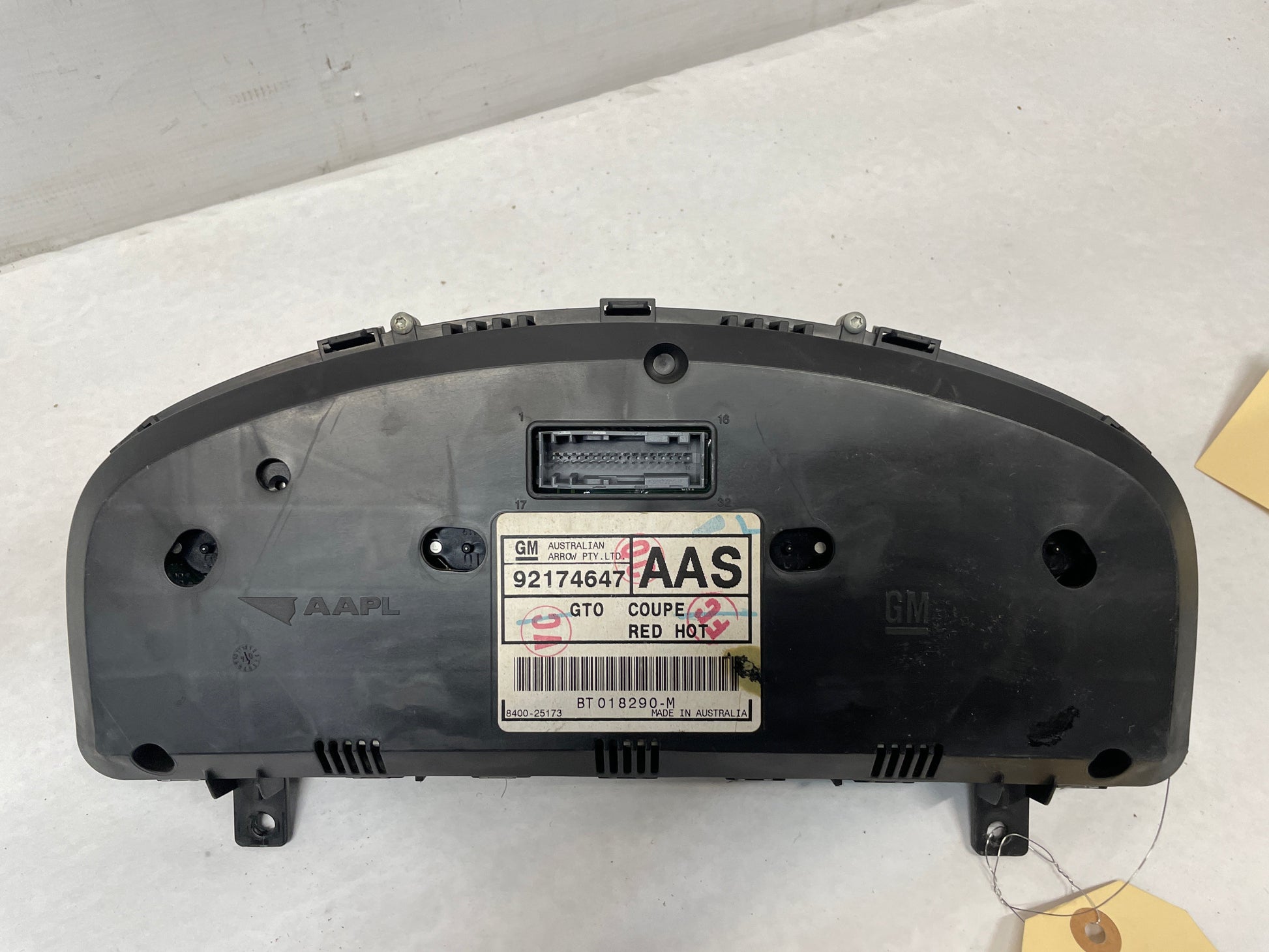 2004 Pontiac GTO Red Gauge Cluster Speedometer OEM - Day's Parts Yard