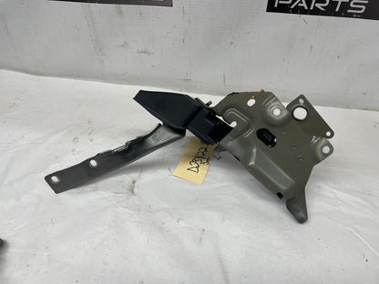 2013 Chevy Caprice RH & LH Hood Hinges Set OEM - Day's Parts Yard