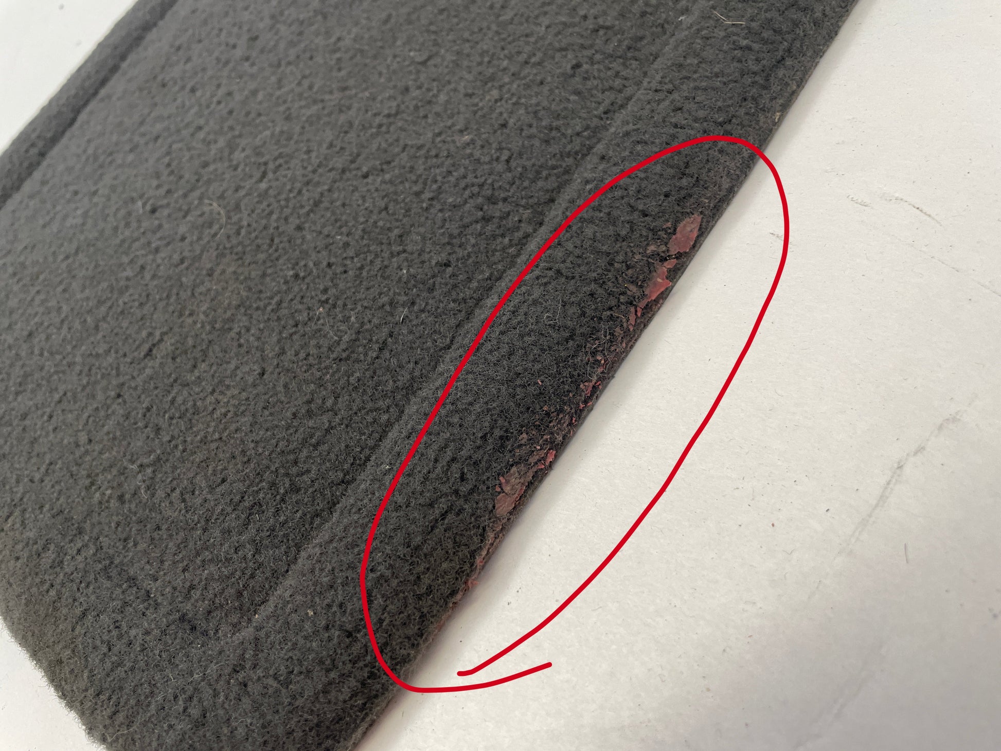 2008-2009 Cadillac CTS-V Rear Right Floor Mat PRD06008 OEM - Day's Parts Yard