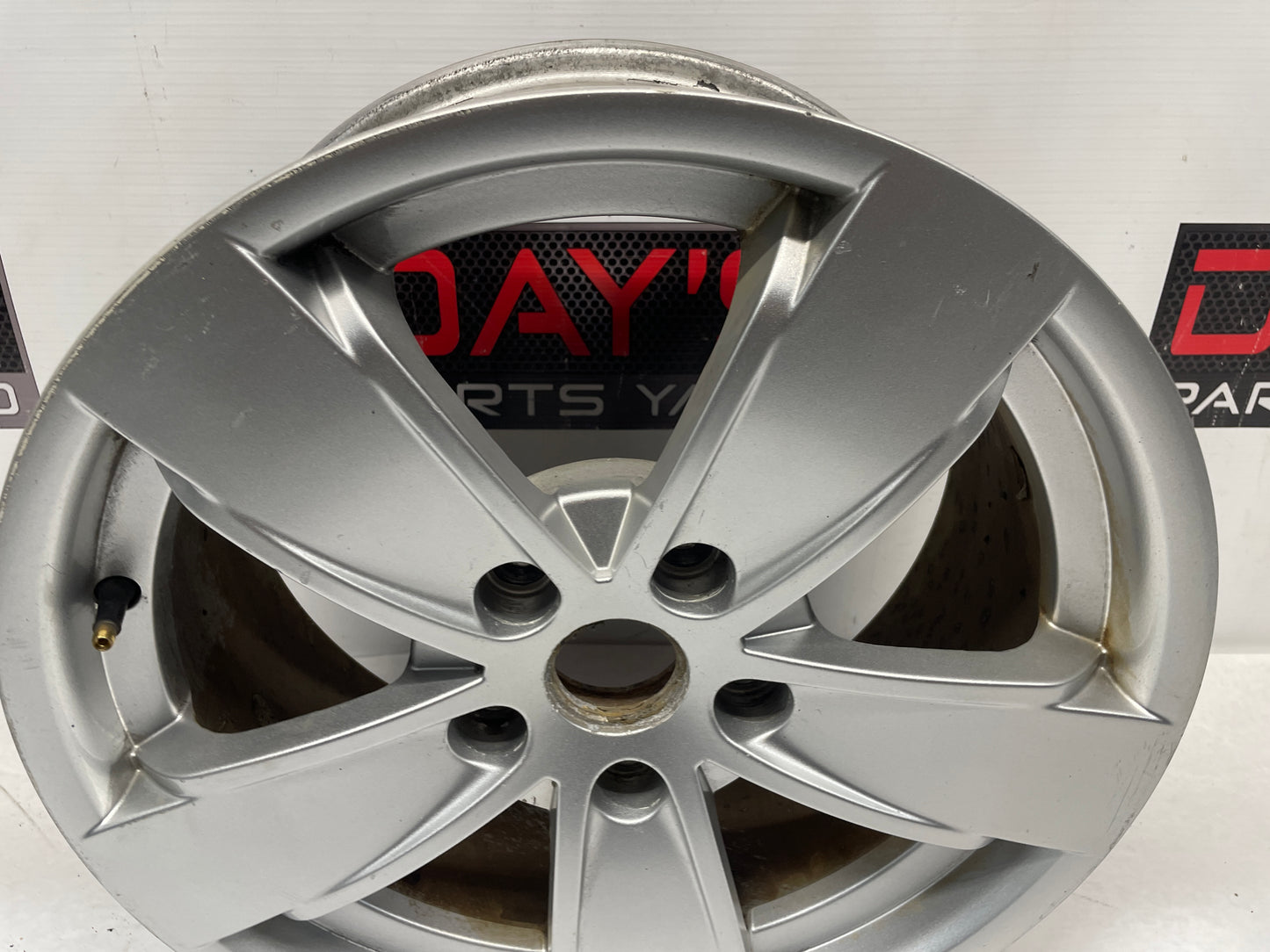 2006 Pontiac GTO  Factory OEM Wheel 17X8 - Day's Parts Yard