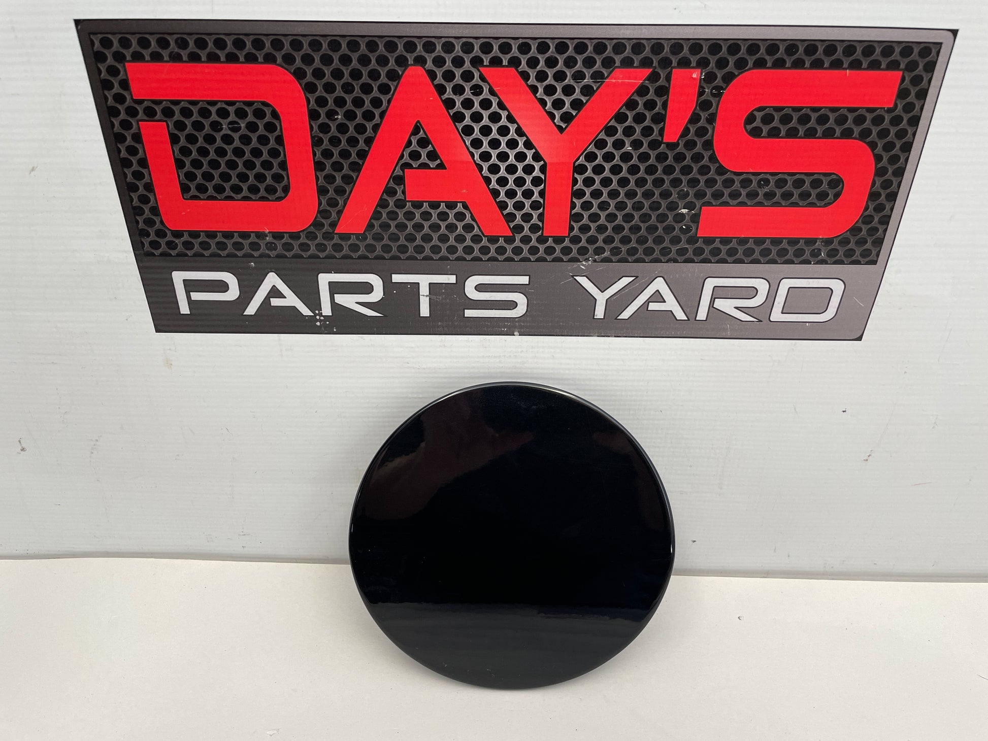 2014 Chevy SS Sedan Fuel Gas Door Cover OEM - Day's Parts Yard