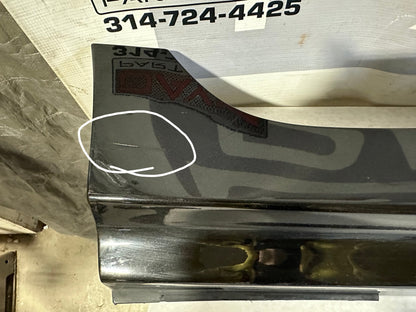 2016 Chevy SS Sedan RH Passenger Rocker Molding Panel Trim OEM - Day's Parts Yard
