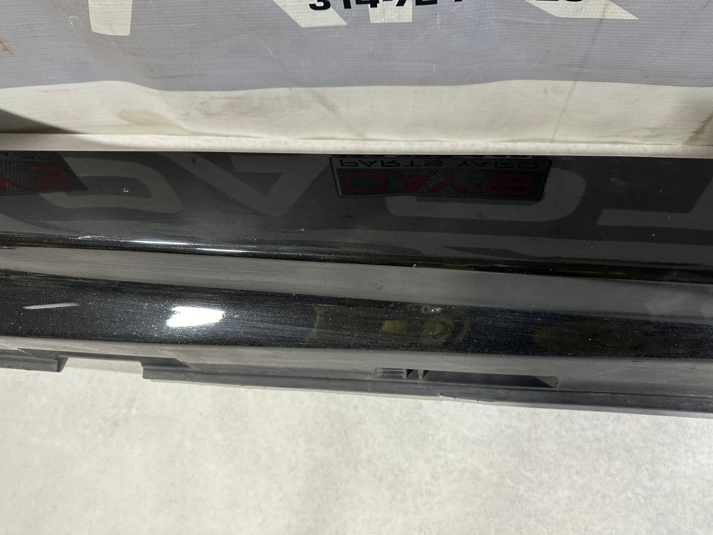 2016 Chevy SS Sedan RH Passenger Rocker Molding Panel Trim OEM - Day's Parts Yard