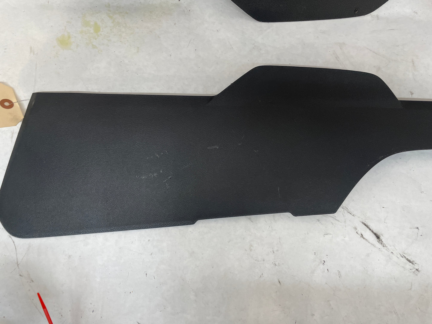 2009 Pontiac G8 Base RH & LH Center Console Side Trim Panels OEM - Day's Parts Yard