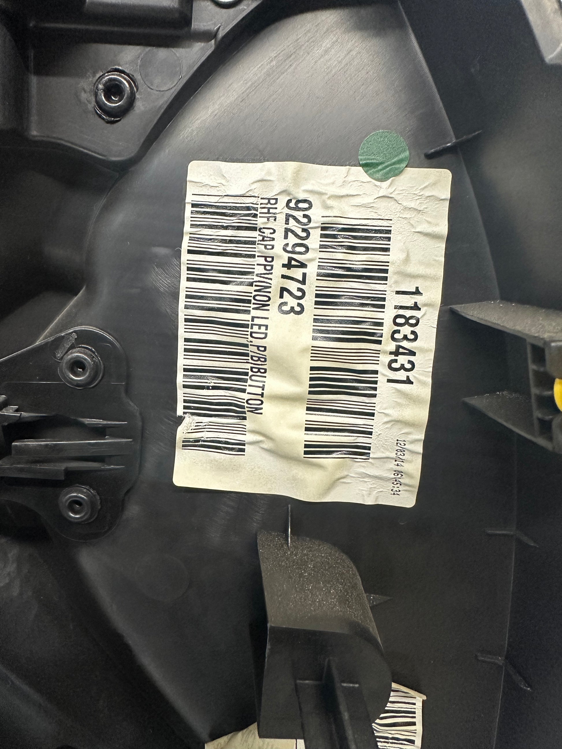 2014 Chevy Caprice PPV RH Passenger Front Interior Door Panel OEM - Day's Parts Yard