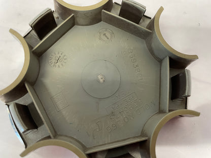 2004 Chevy C5 Corvette Wheel Center Cap OEM - Day's Parts Yard