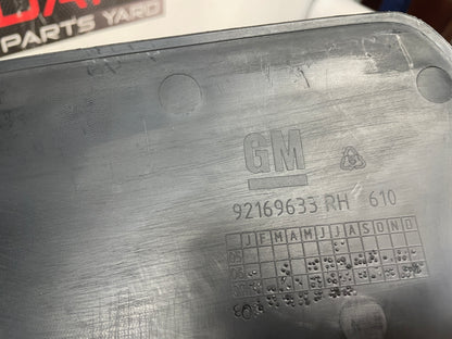 2009 Pontiac G8 Base RH & LH Center Console Side Trim Panels OEM - Day's Parts Yard